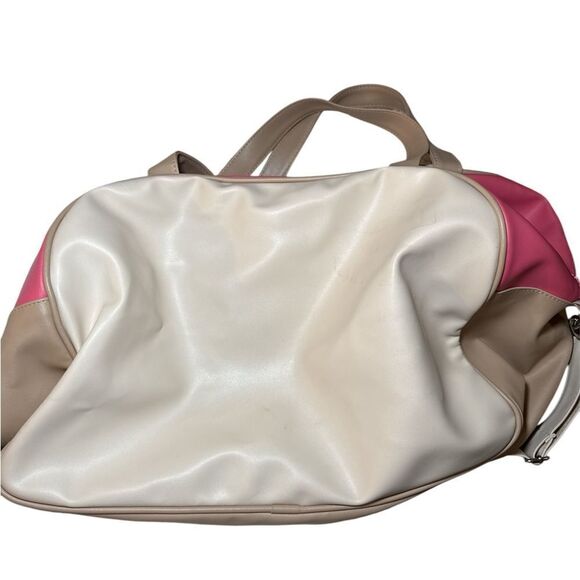 Jadelynn Brooke Duffle Bag - Picture 4 of 6